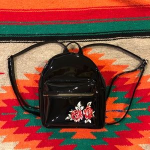 Black vinyl mini backpack with rose embroidery🌹